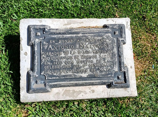Homenaje al Maestro Antonio Malvagni