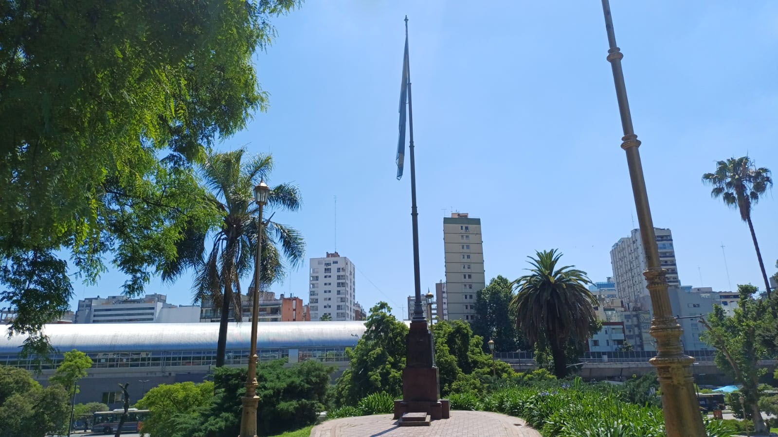 Plaza Barrancas de Belgrano