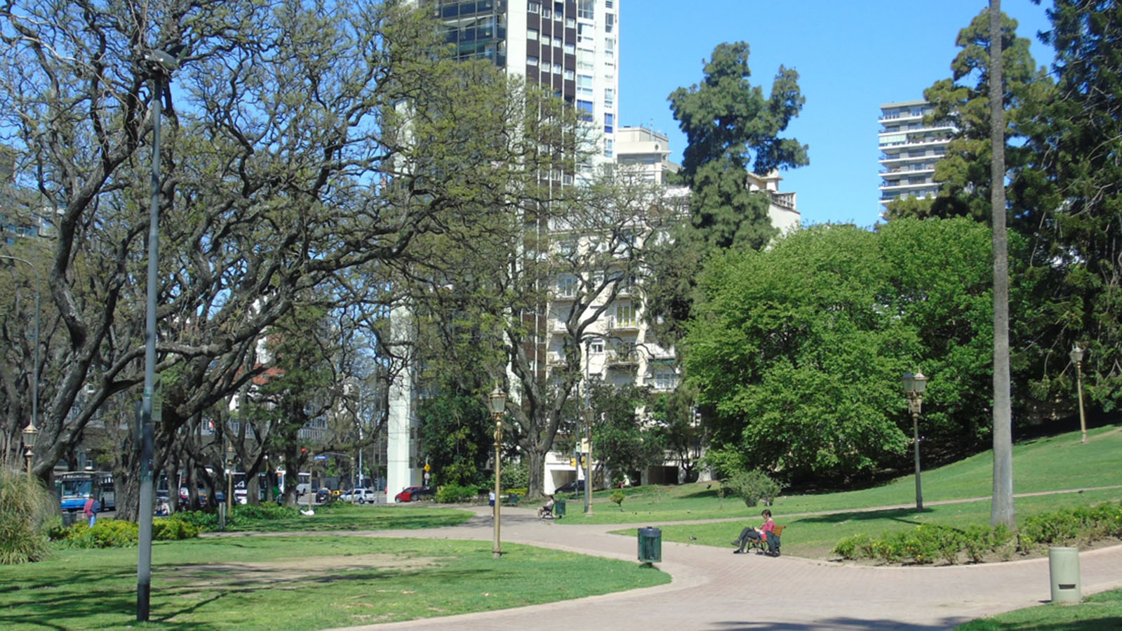 Plaza Barrancas de Belgrano