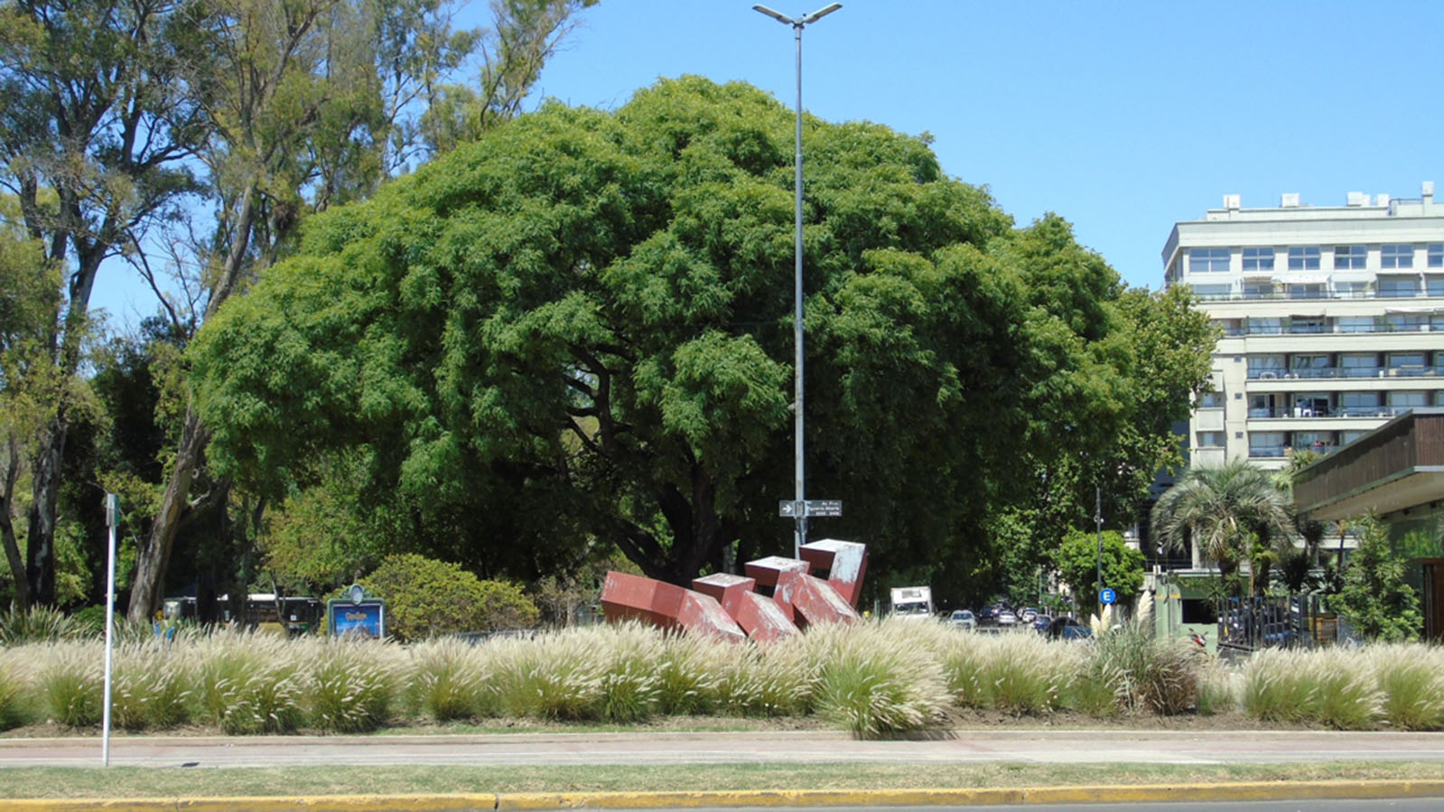 Plazoleta Agustín Bardi