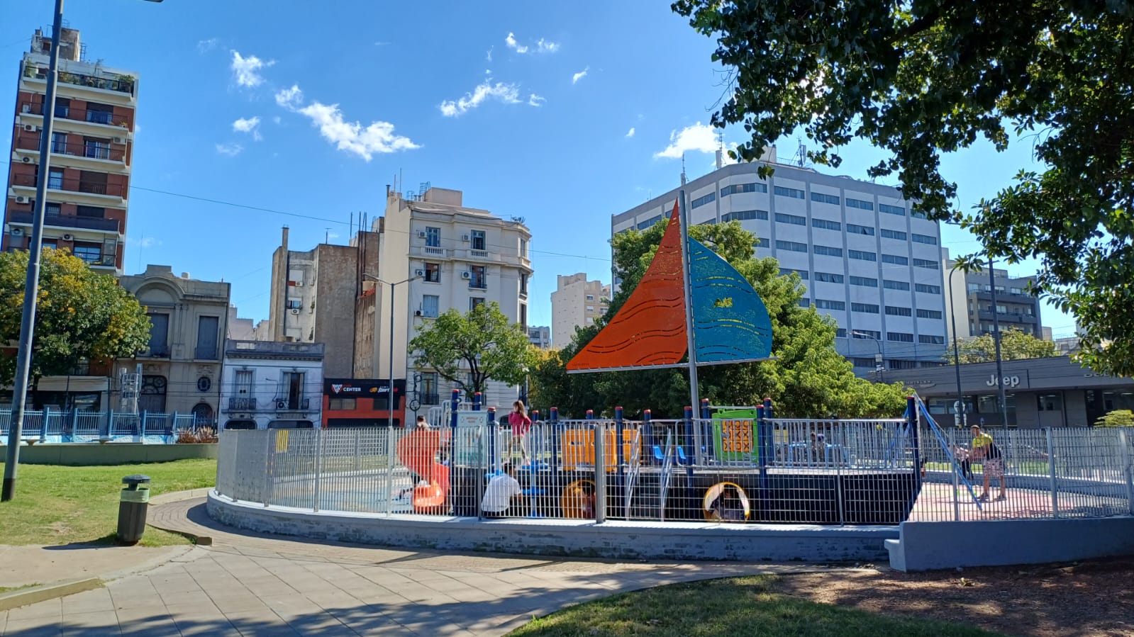 Plaza Alfonsina Storni