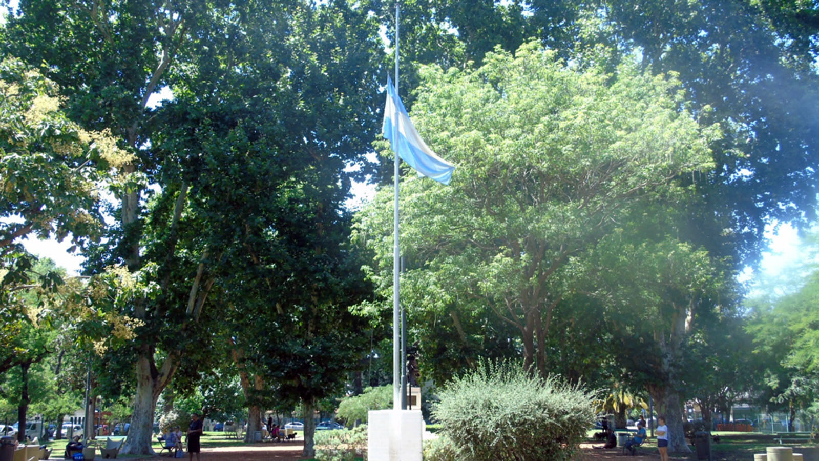 Plaza Cnel. Martín Irigoyen