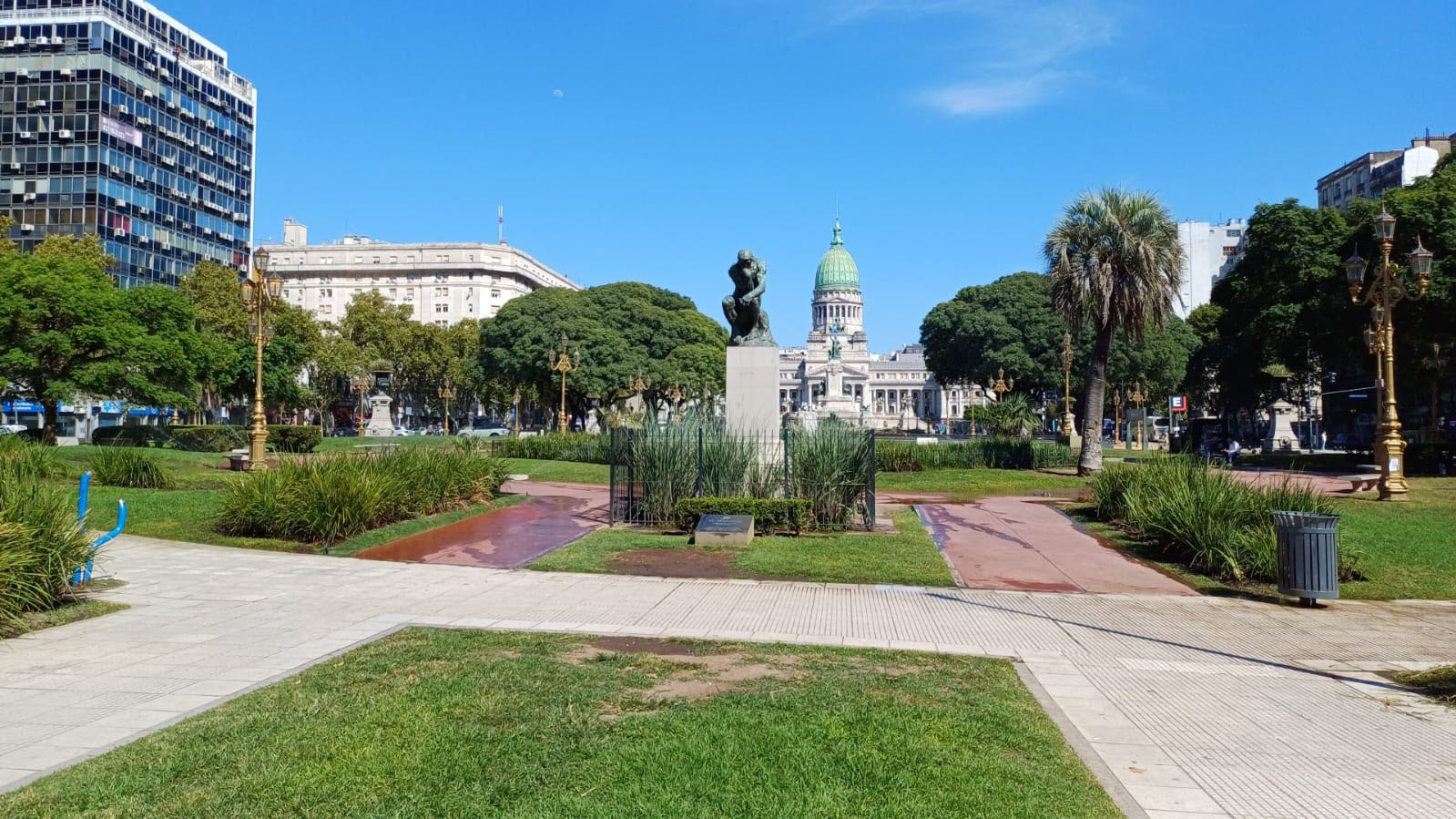 Plaza Mariano Moreno