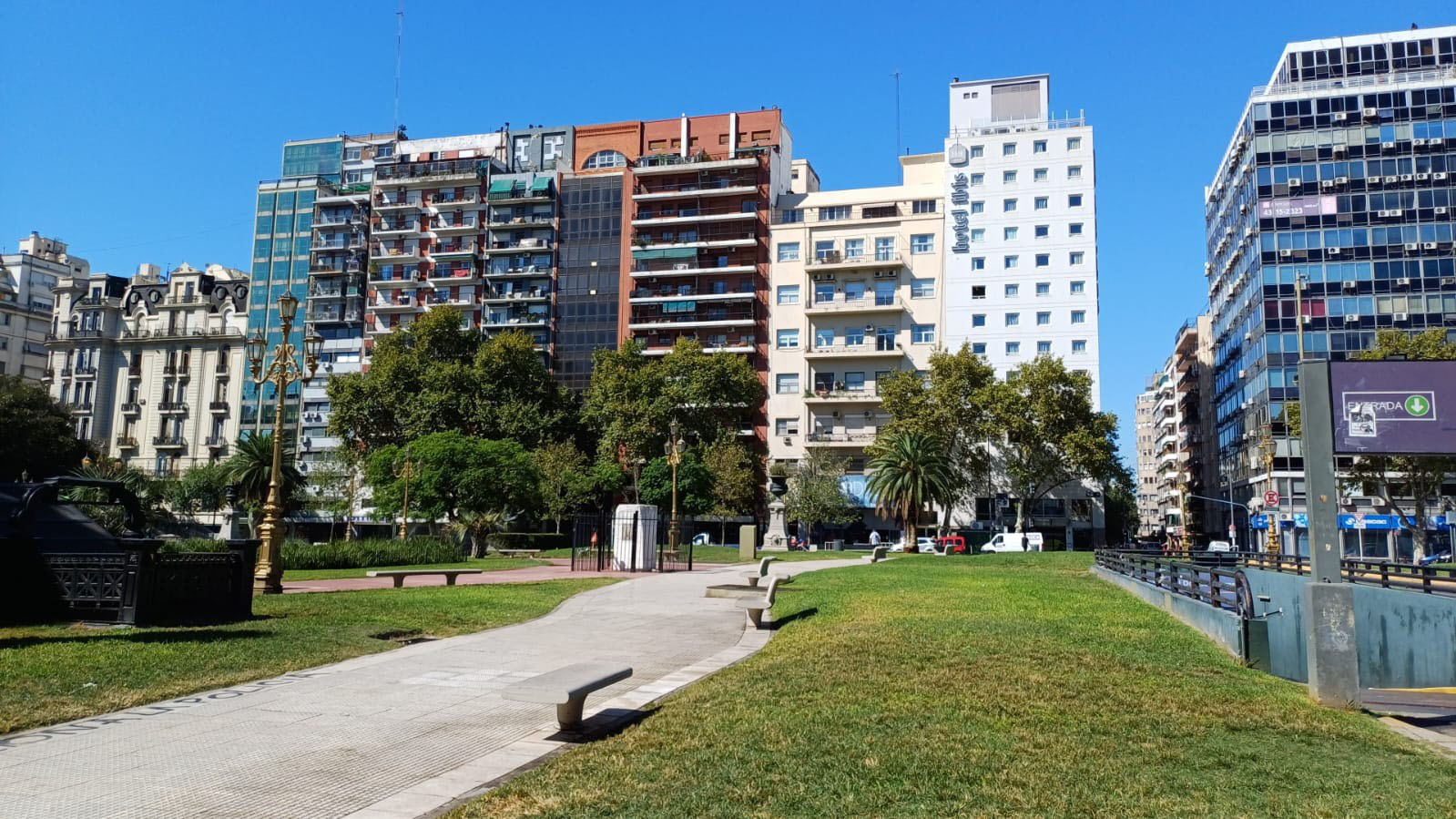 Plaza Mariano Moreno