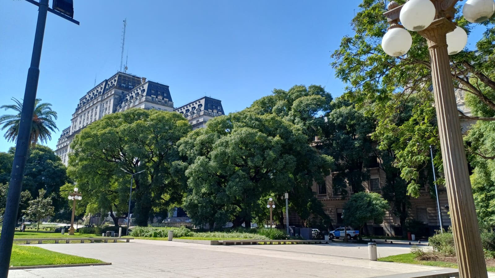  Plaza Pres. Juan D. Perón