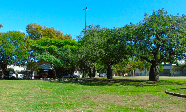 Plazoleta Obispo Enrique Angelelli