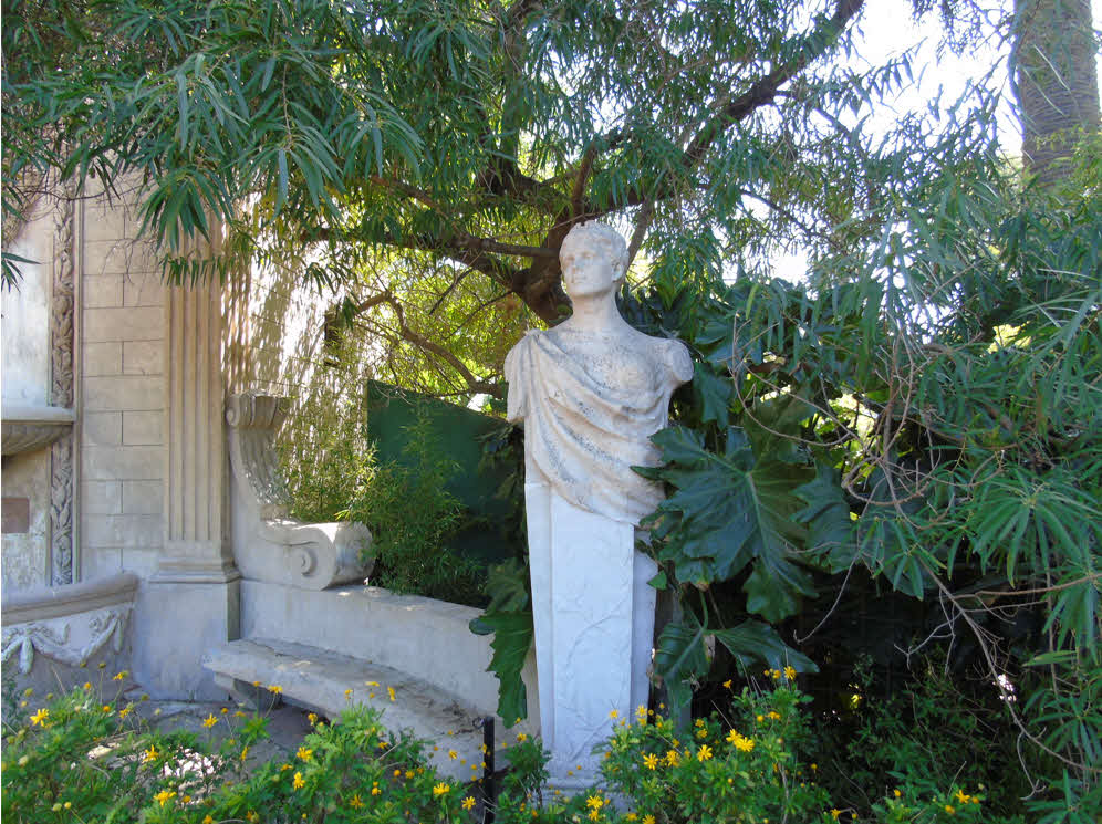 Fuente Diana Cazadora
