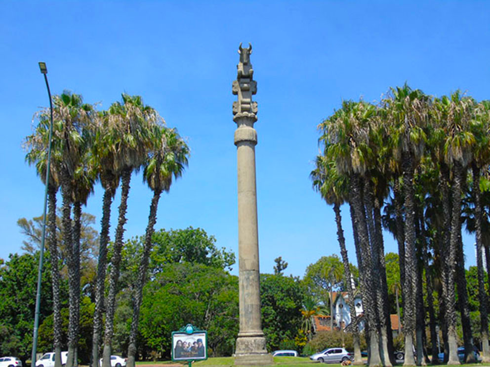 Plaza República de Irán
