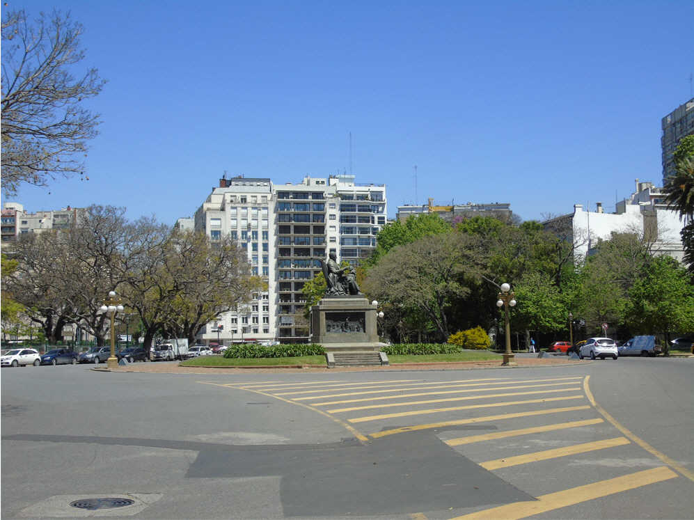 Plaza Grand Bourg