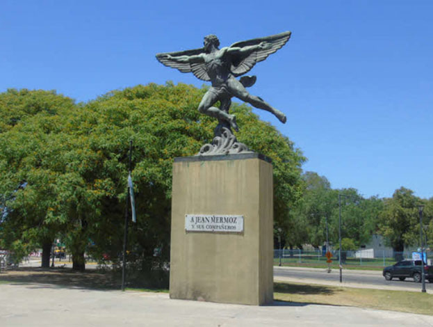 Plazoleta Jean Mermoz 