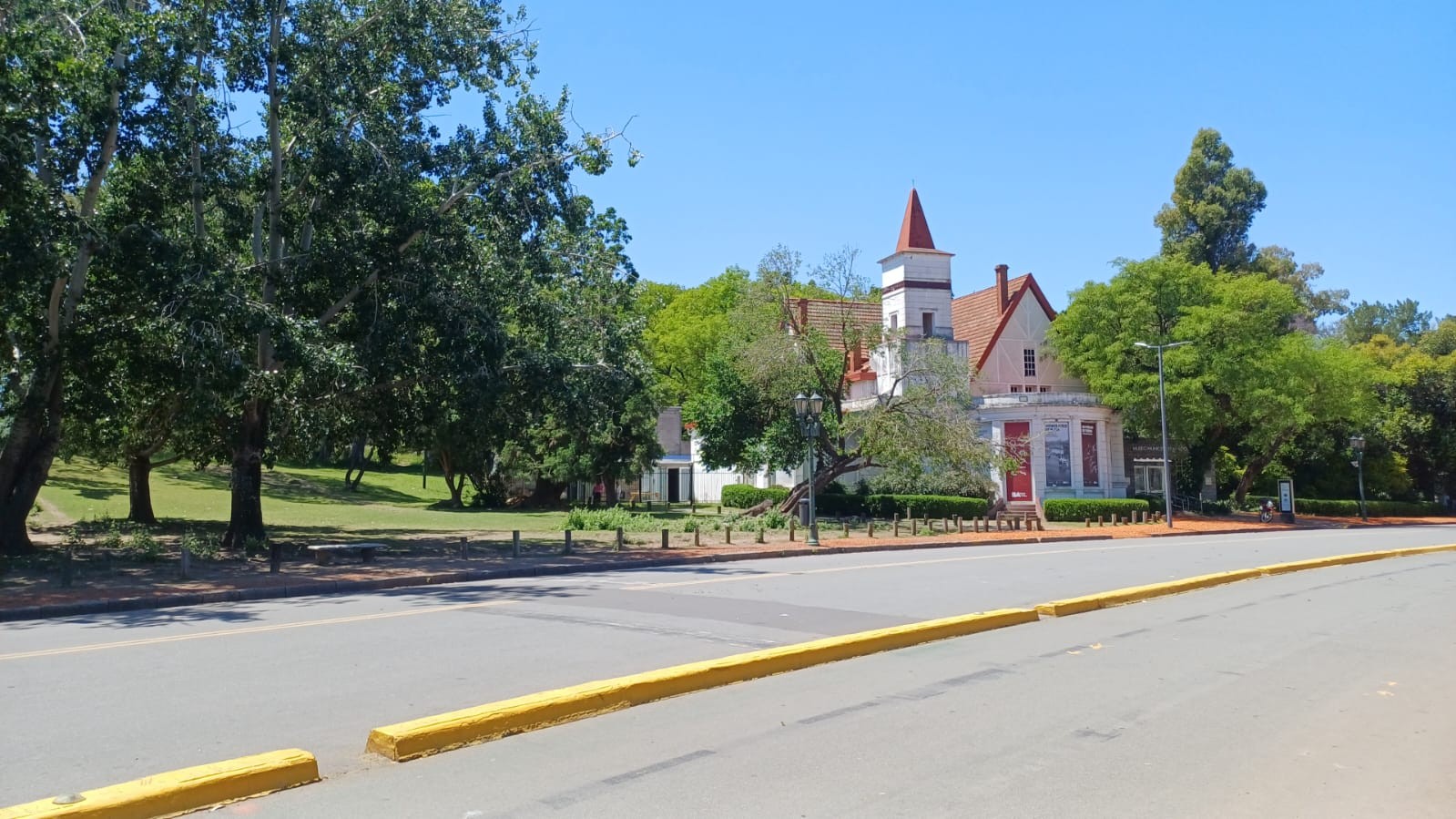 Plaza Brig. Gral. Juan F. Quiroga