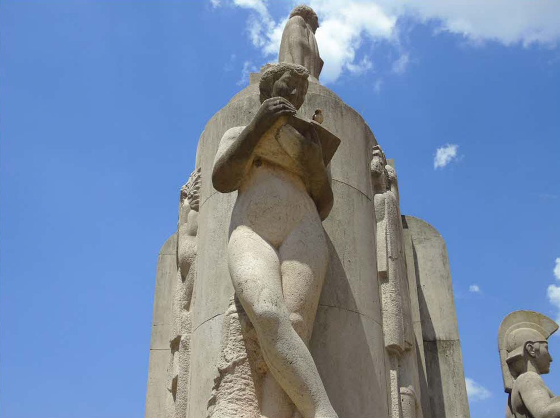  Nicolás Avellaneda