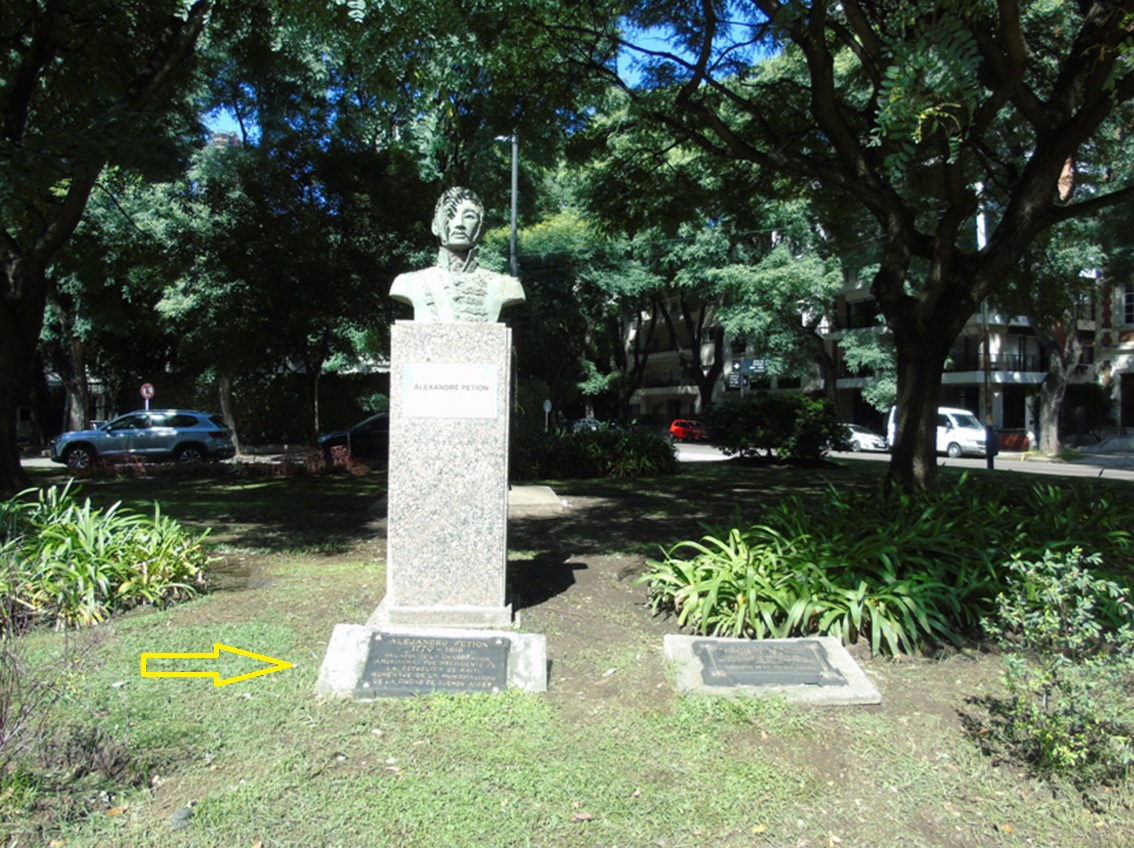 Homenaje a Alejandro Petión