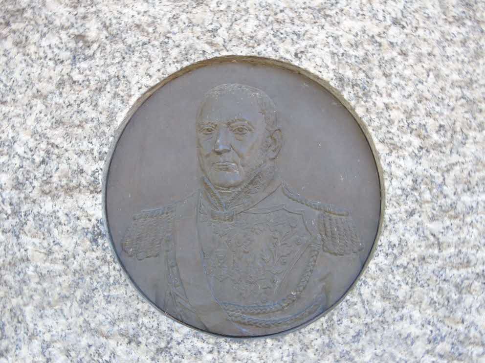 Don Enrique Martínez