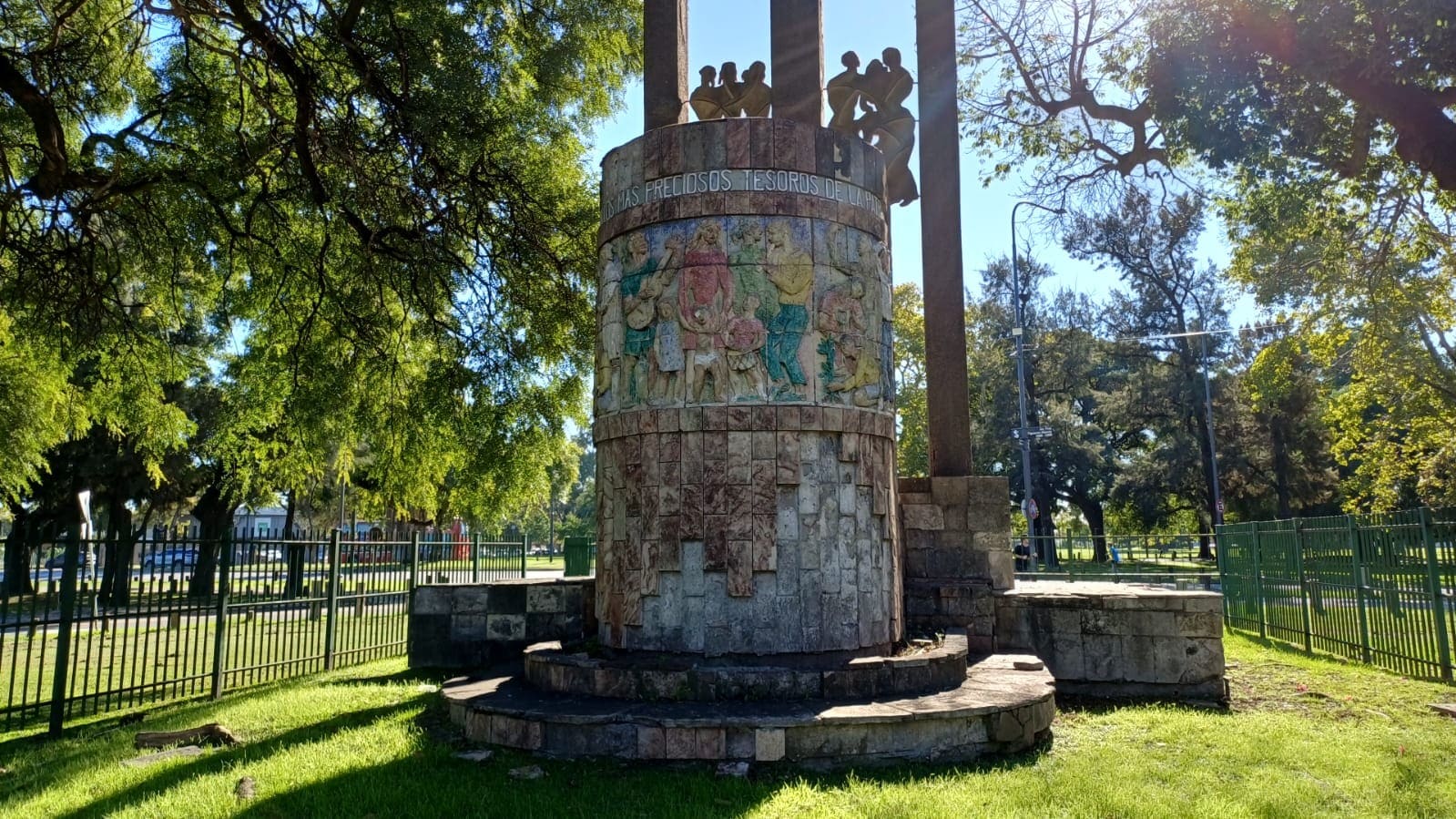 Plaza Cnel. de Ing. Jordán C. Wysocki