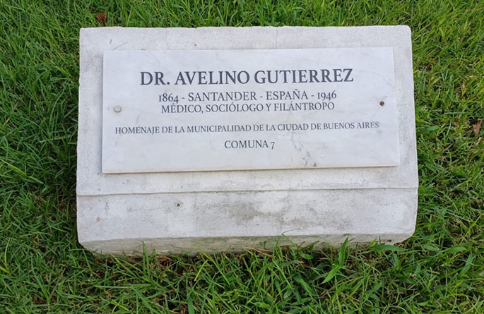 Homenaje al Dr. Avelino Gutierrez