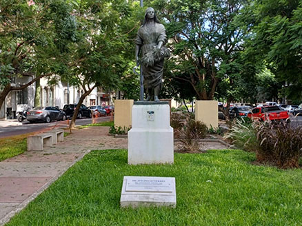 Plazoleta Dr. Avelino Gutierrez