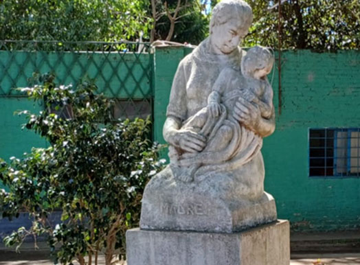 Plaza Dr. Jose C. Paz