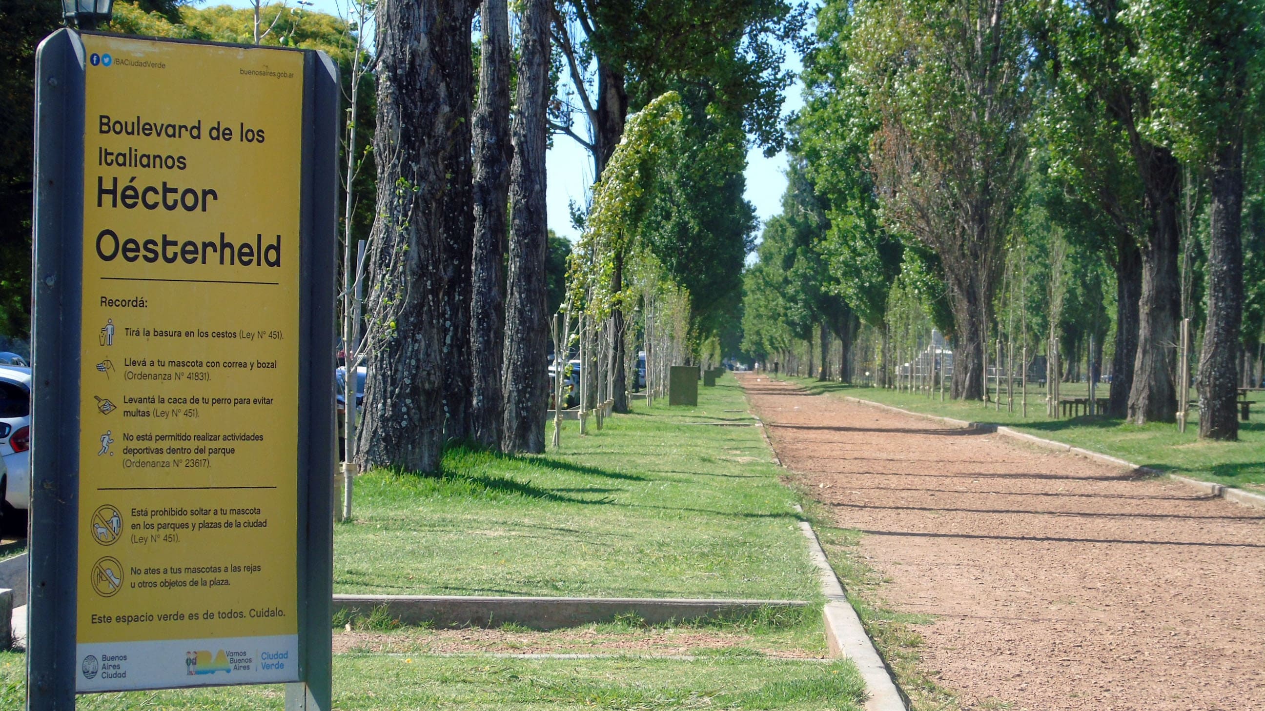 Cantero Central Héctor Oesterheld