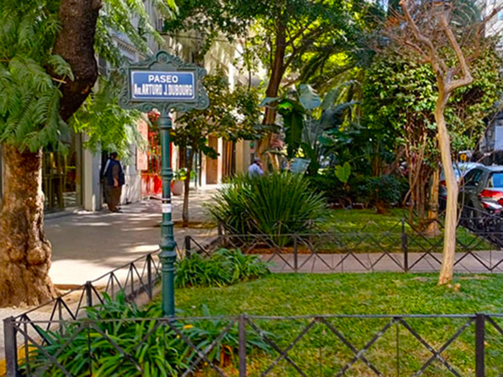 Paseo Arquitecto Arturo J. Dubourg