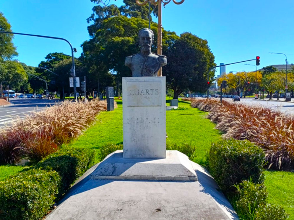 Plazoleta Brigadier General Tomás de Iriarte