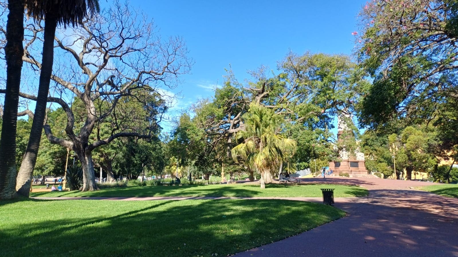 Plaza Francia