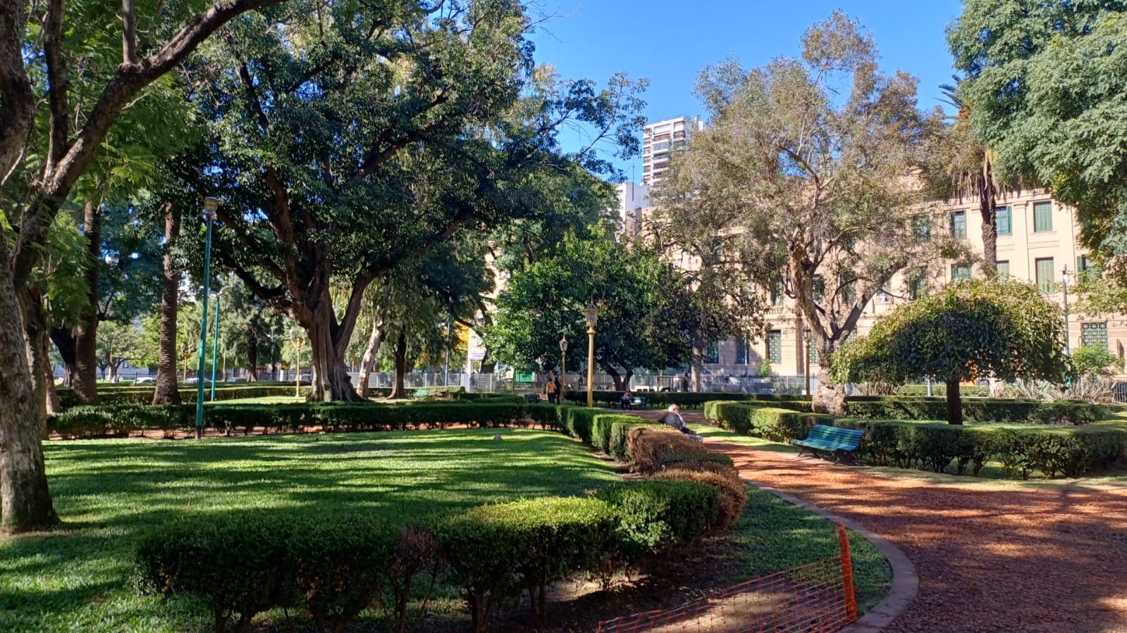Plaza Rodríguez Peña