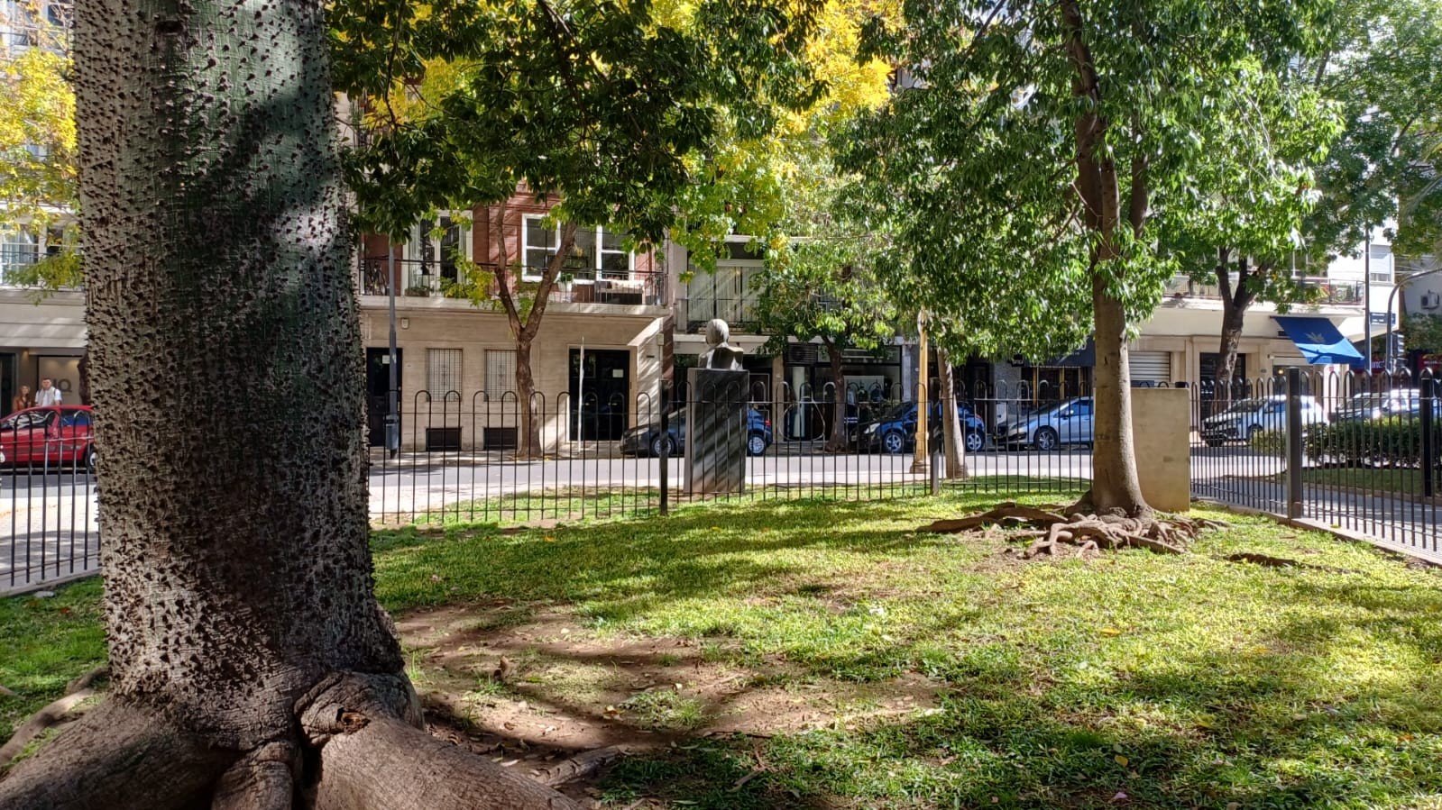 Plazoleta Enrique Odaondo