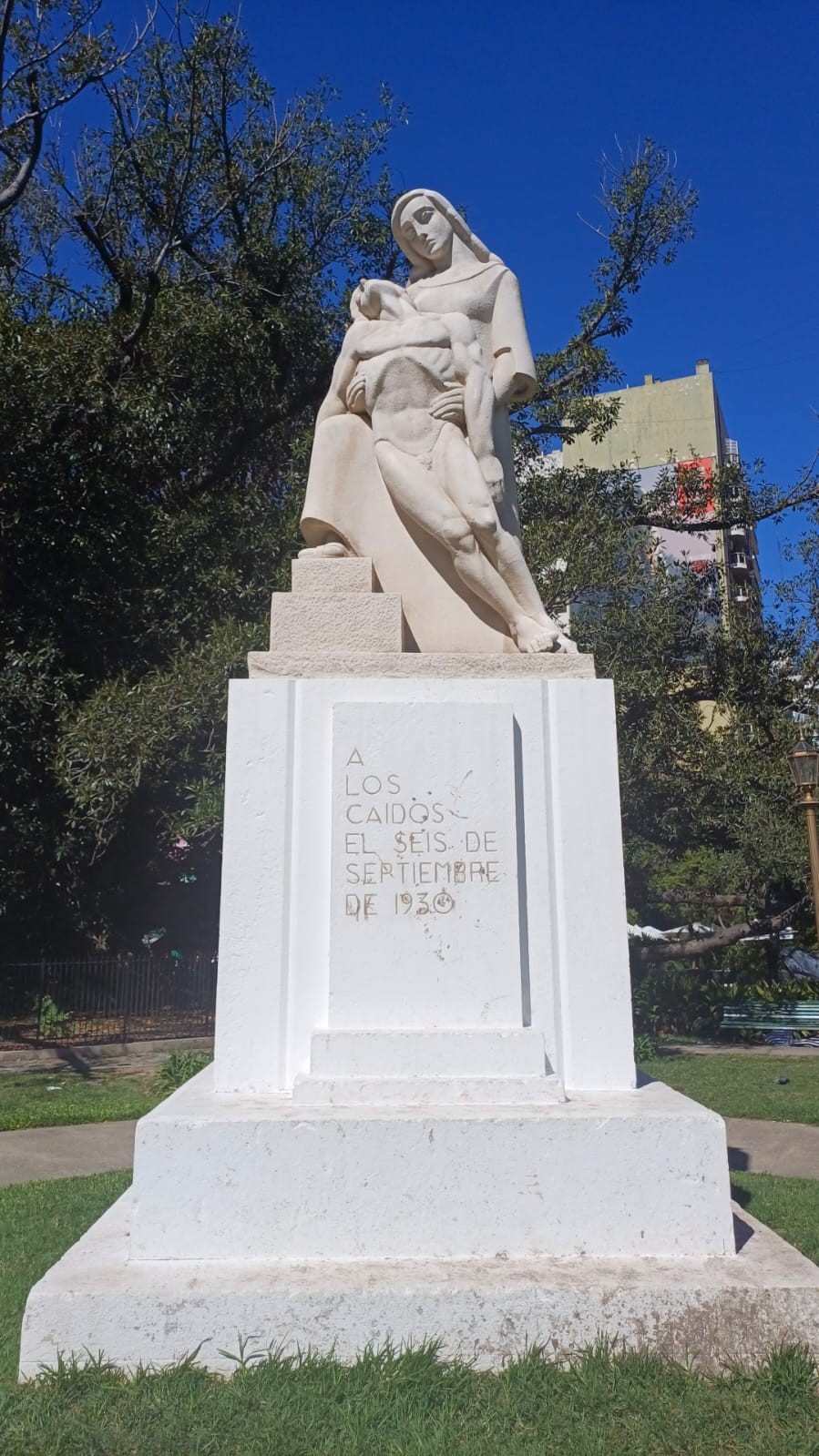 A los Caídos el 6 de Setiembre