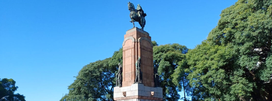 Plazoleta Julio de Caro
