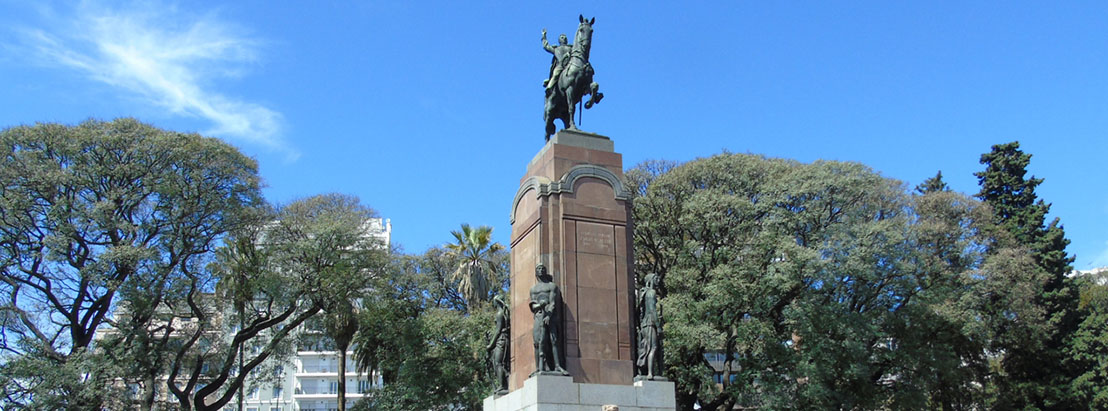 Plazoleta Julio de Caro