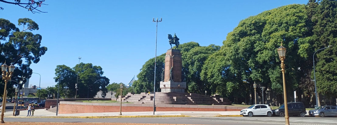 Plazoleta Julio de Caro