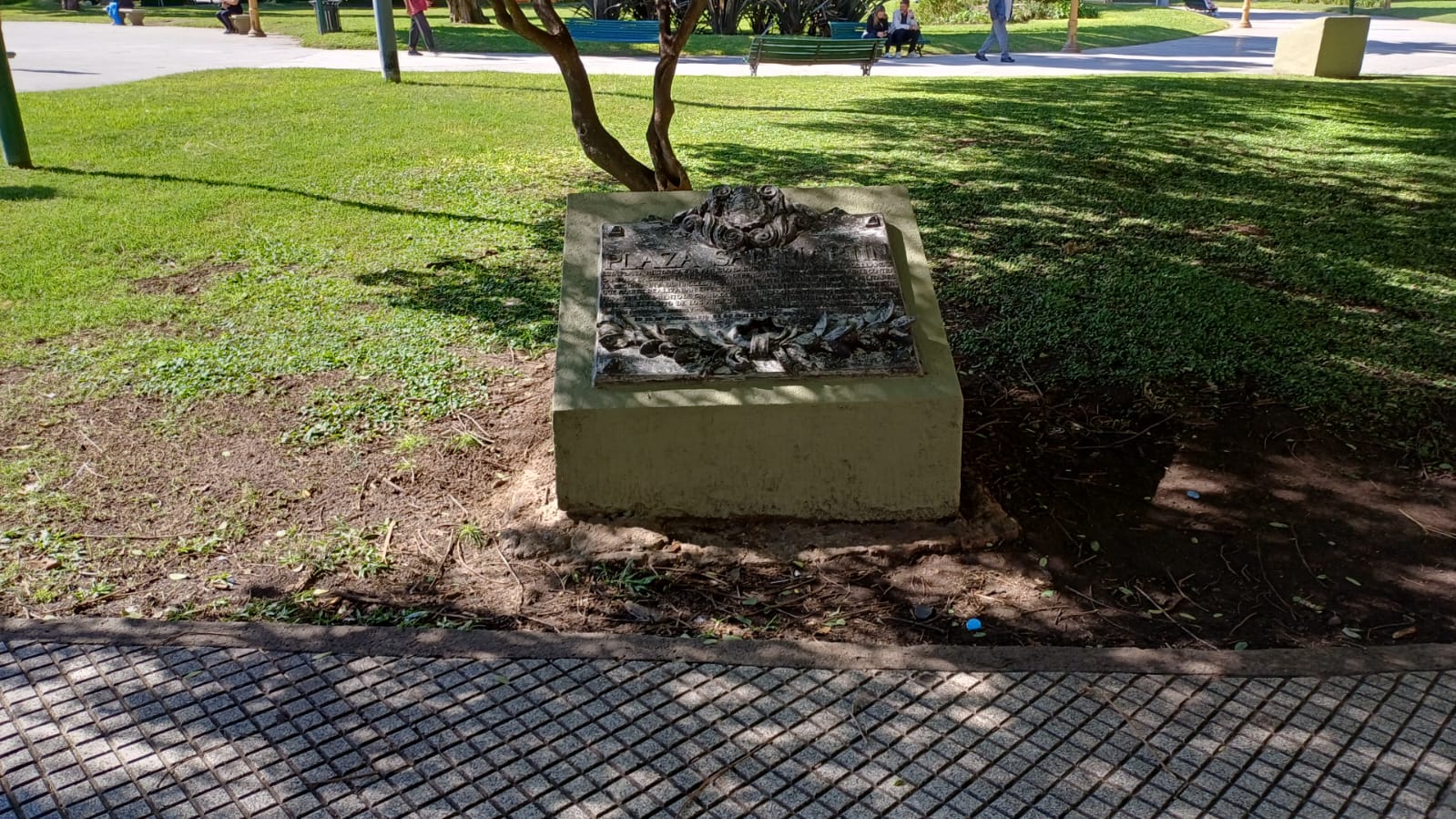 Plaza Libertador Gral. San Martín