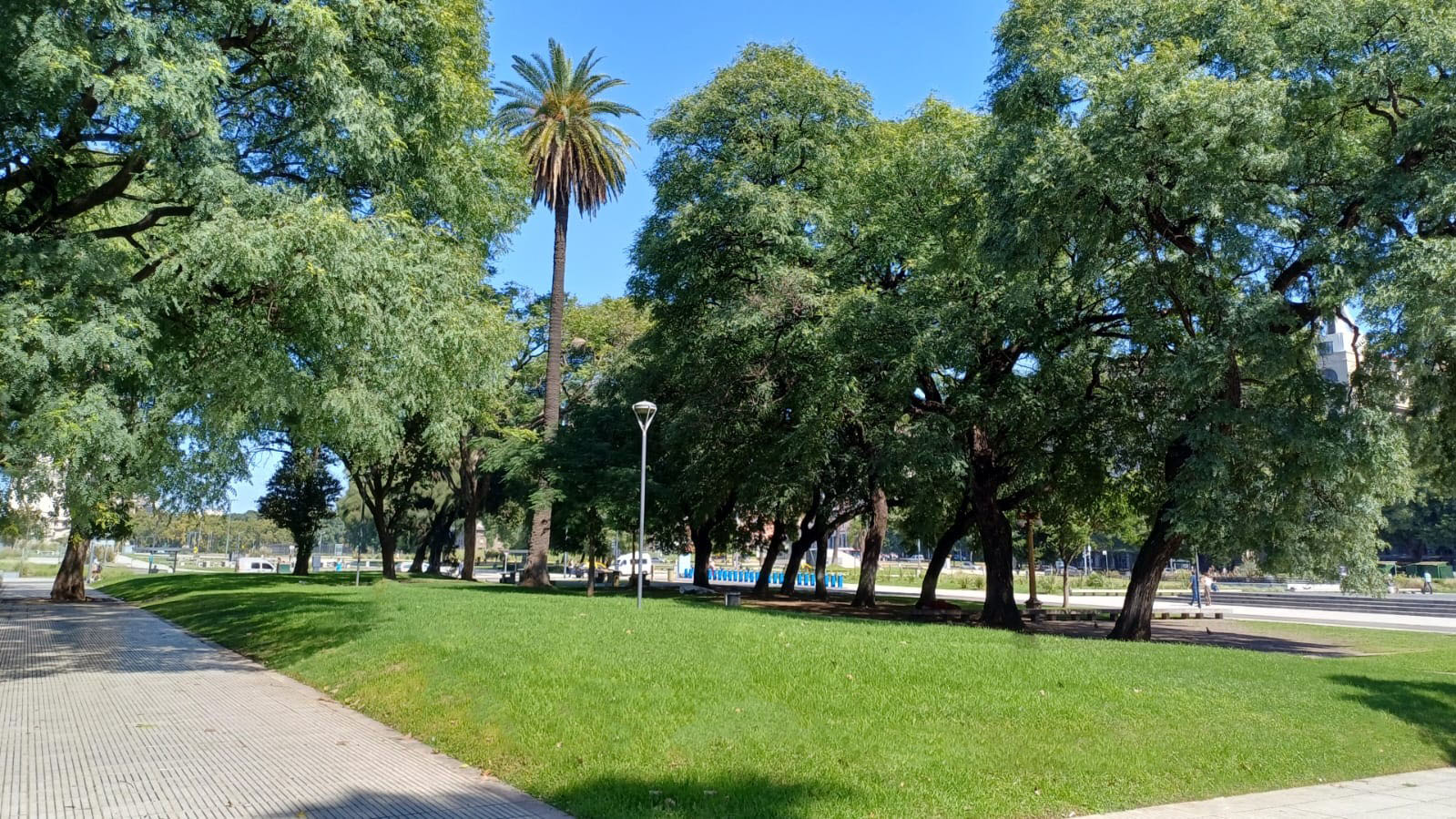 Plazoleta Hipólito Bouchard