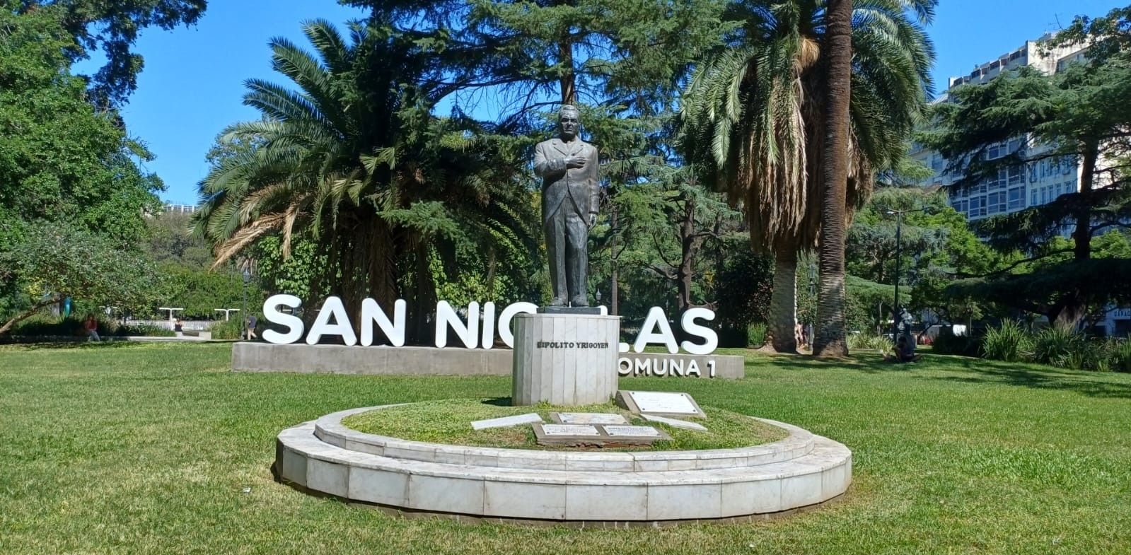 Plaza Lavalle