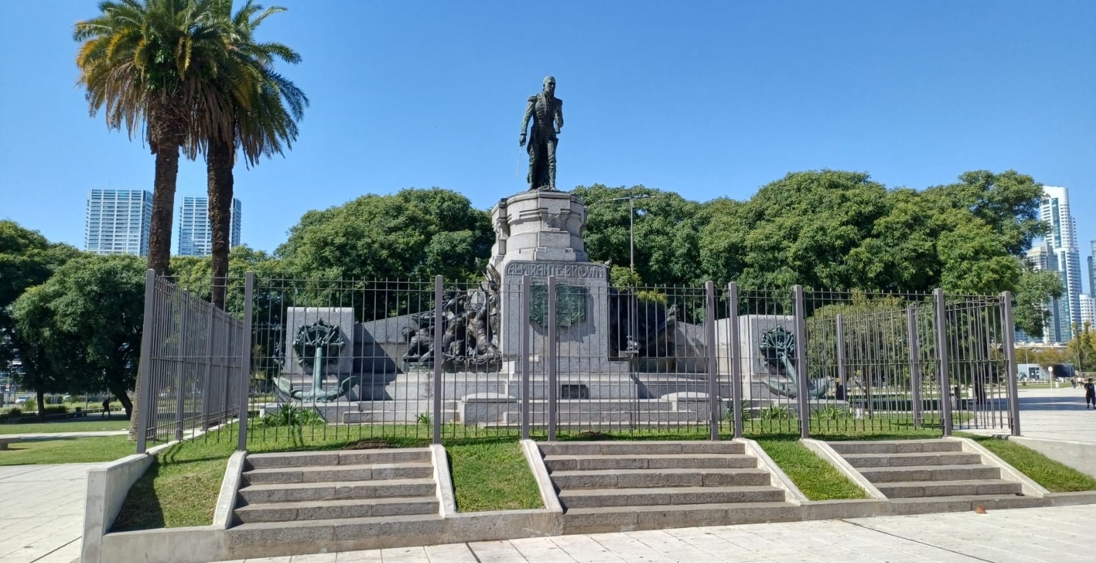 Plazoleta José Razzano
