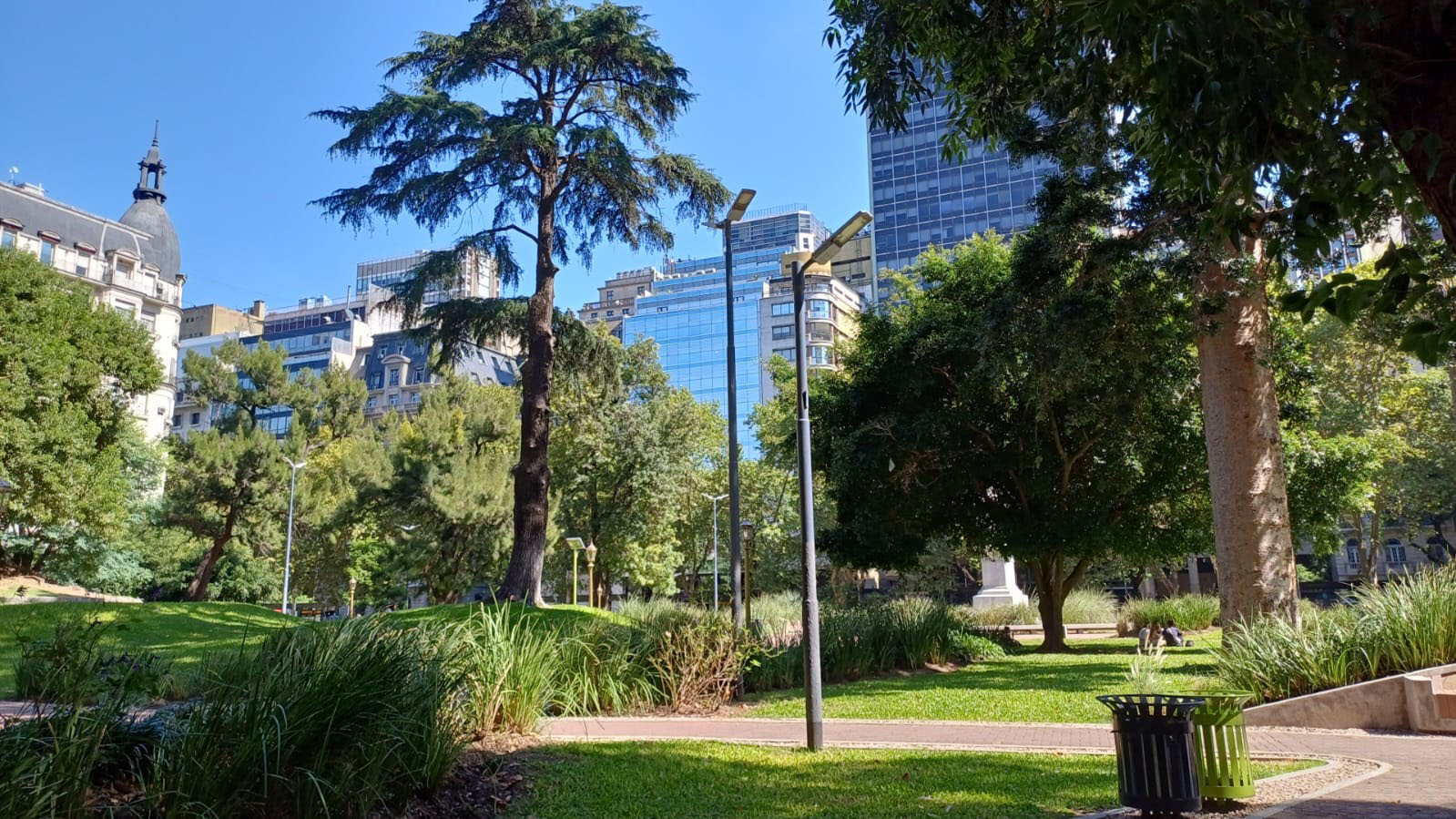 Plaza Roma