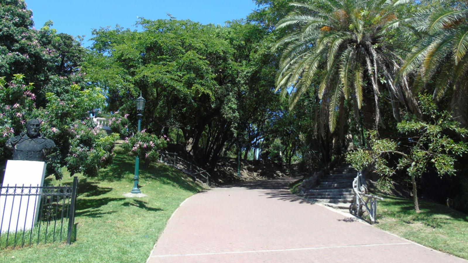 Parque Lezama