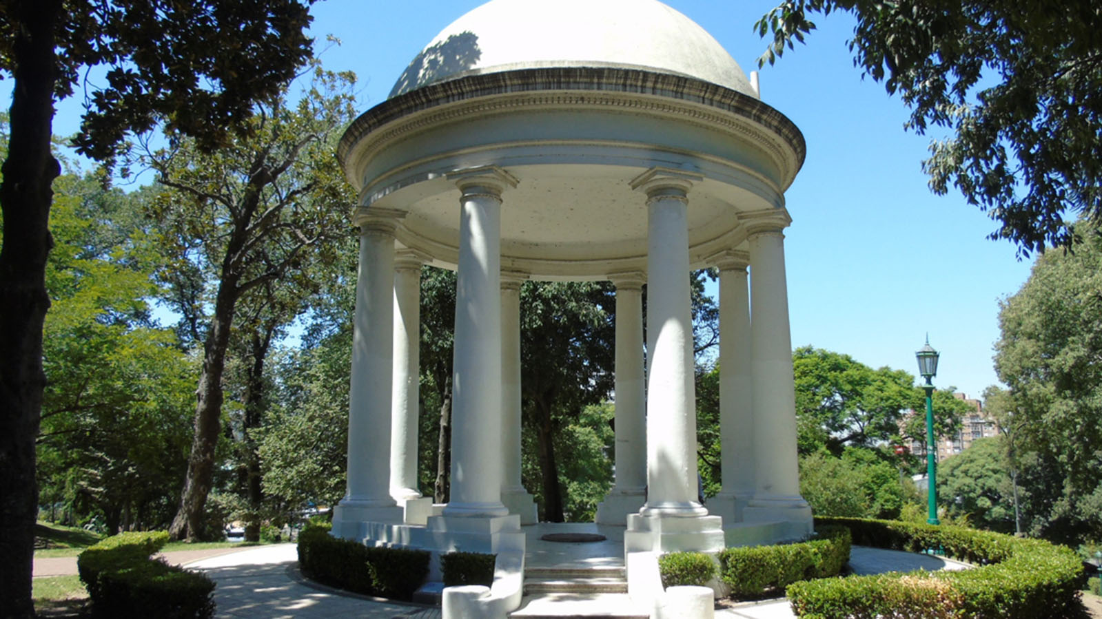 Parque Lezama