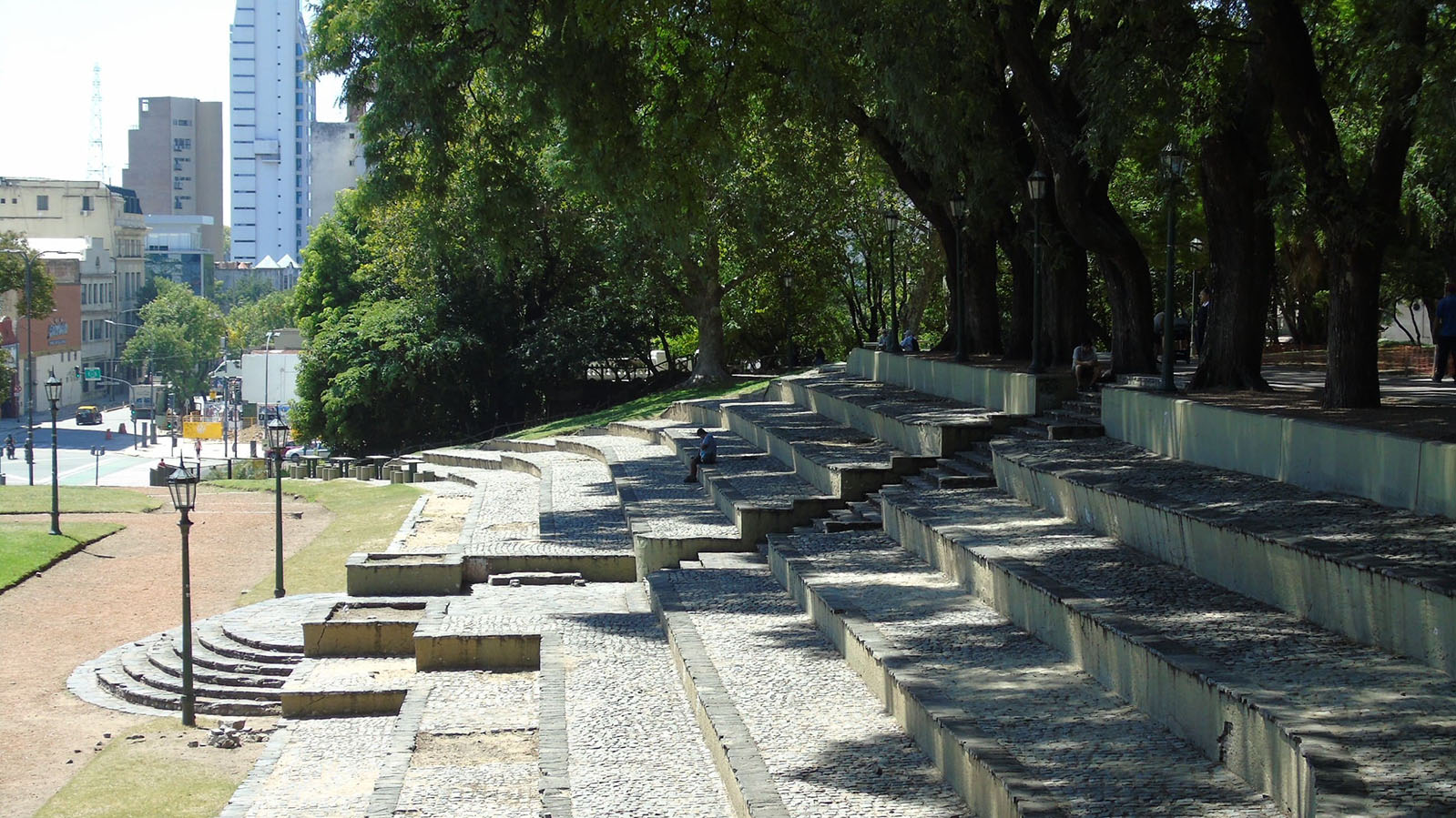 Parque Lezama