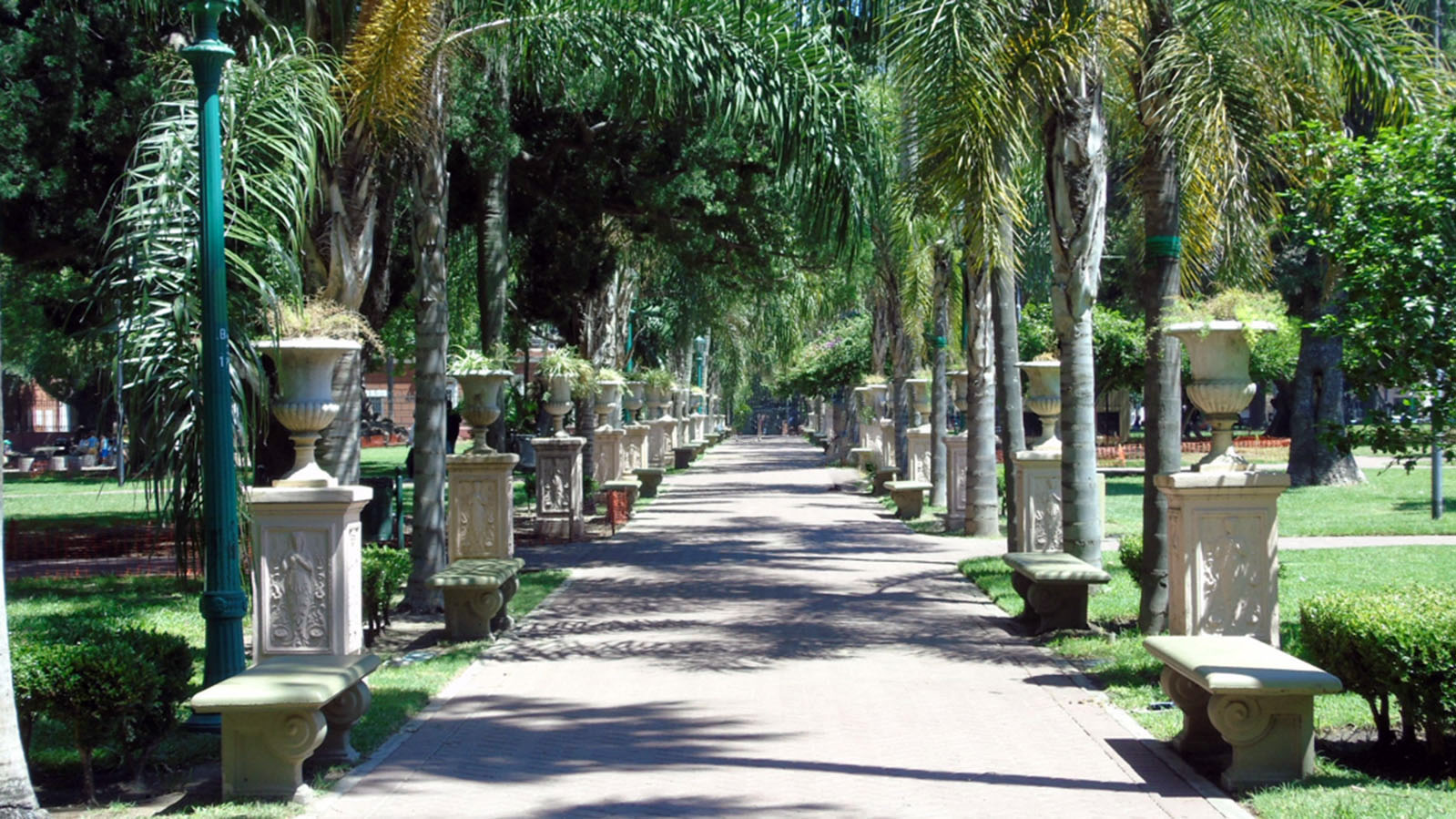 Parque Lezama