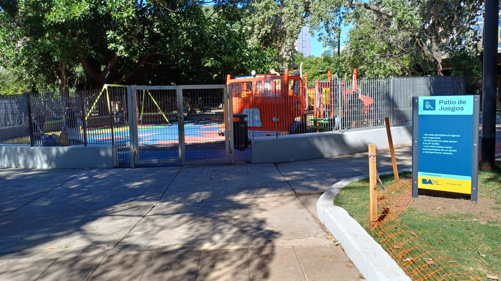 Plaza Rosario Vera Peñaloza