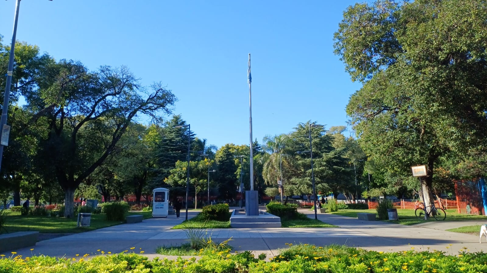 Plaza Tte. Gral. Pablo Riccheri