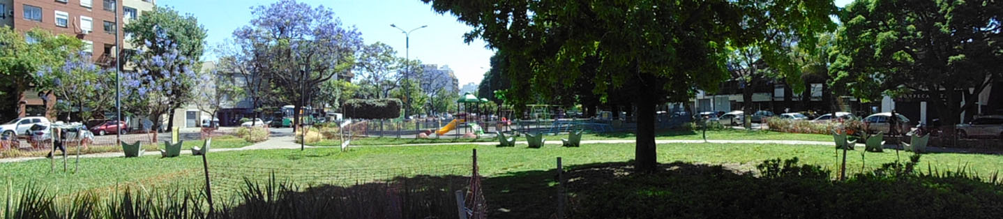 Plazoleta El Maestro Dr. Emilio Ravignanie